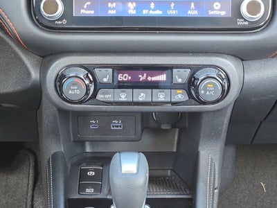 2024 Nissan Kicks SR FWD