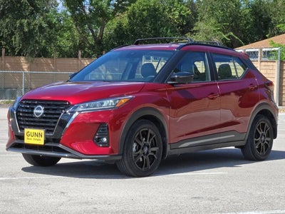 2024 Nissan Kicks SR FWD