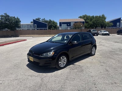 2015 Volkswagen Golf SportWagen Base