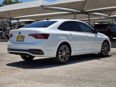2024 Volkswagen Jetta Sport Auto