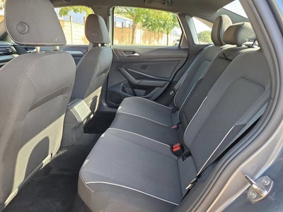 2025 Volkswagen Jetta Sport Auto