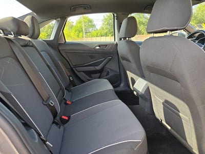 2025 Volkswagen Jetta Sport Auto