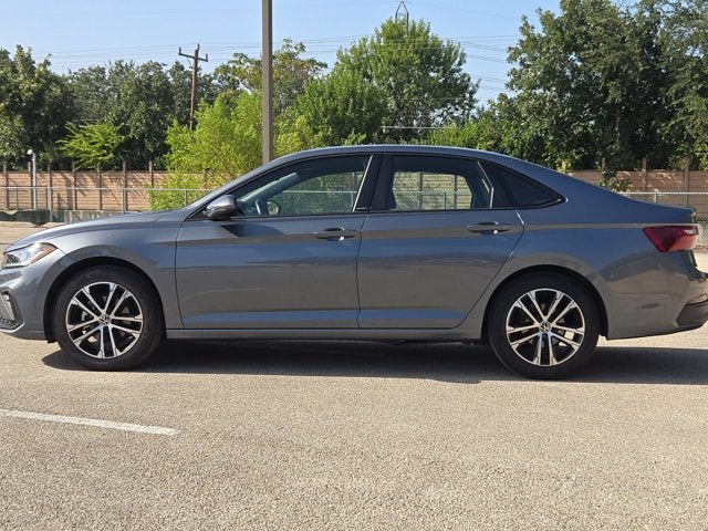 2025 Volkswagen Jetta Sport Auto