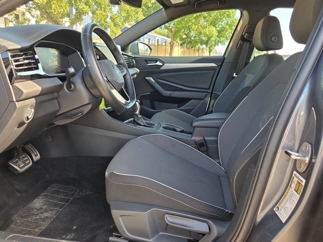 2025 Volkswagen Jetta Sport Auto