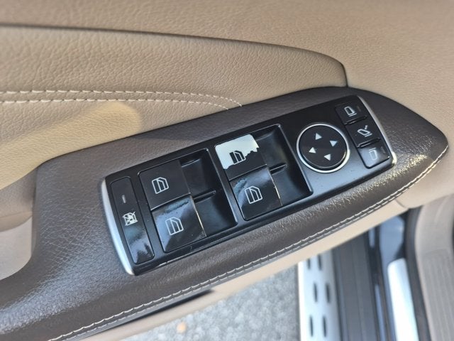 2014 Mercedes-Benz M-Class 4MATIC® 4dr ML 350