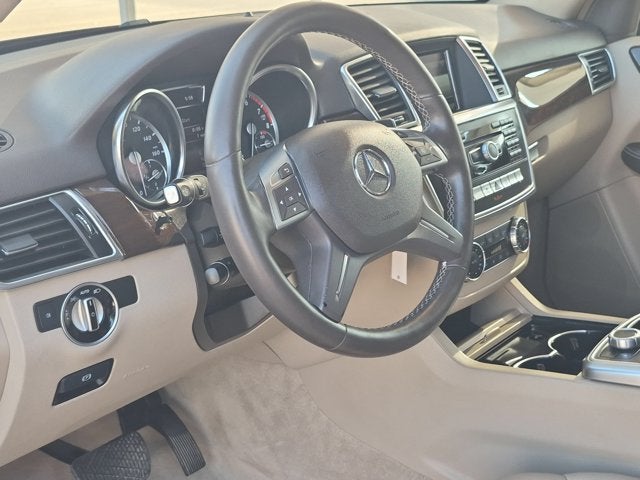 2014 Mercedes-Benz M-Class 4MATIC® 4dr ML 350