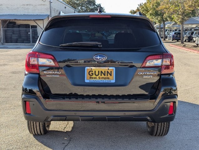 2018 Subaru Outback Touring