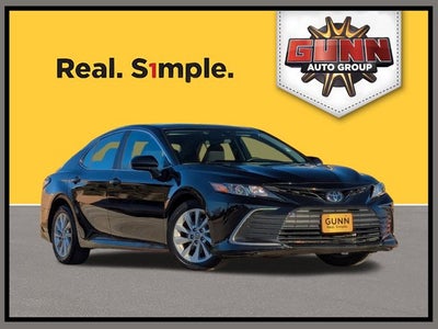 2022 Toyota Camry LE