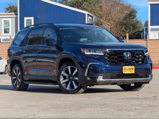 2023 Honda Pilot Elite