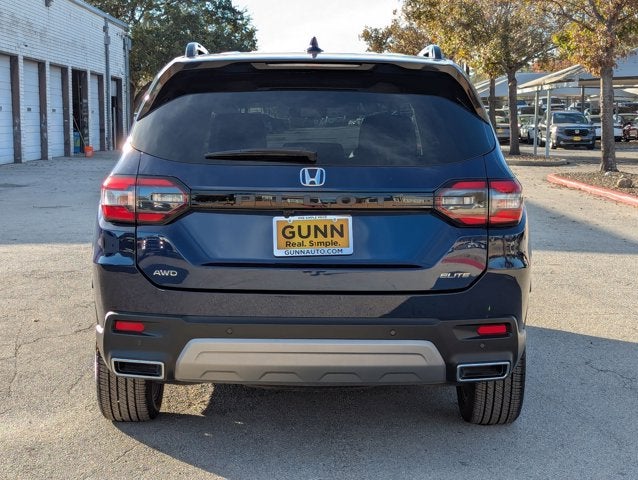 2023 Honda Pilot Elite