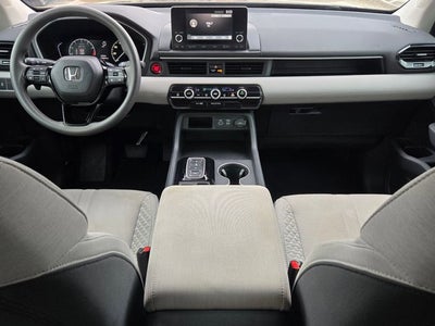 2023 Honda Pilot LX 2WD