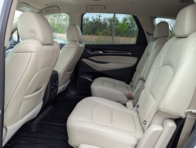 2020 Buick Enclave Essence