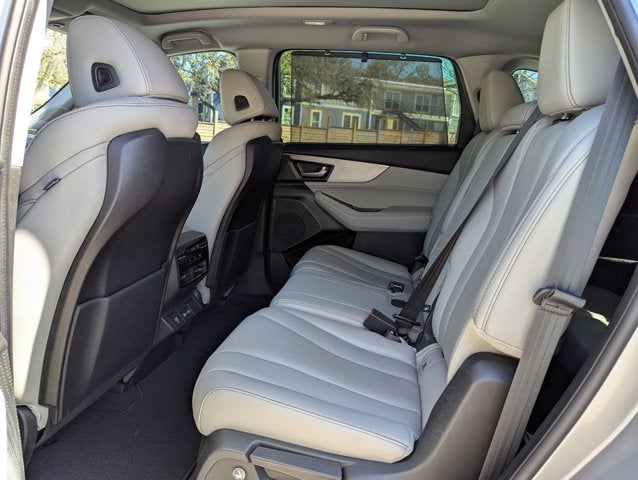 2022 Acura MDX w/Technology Package