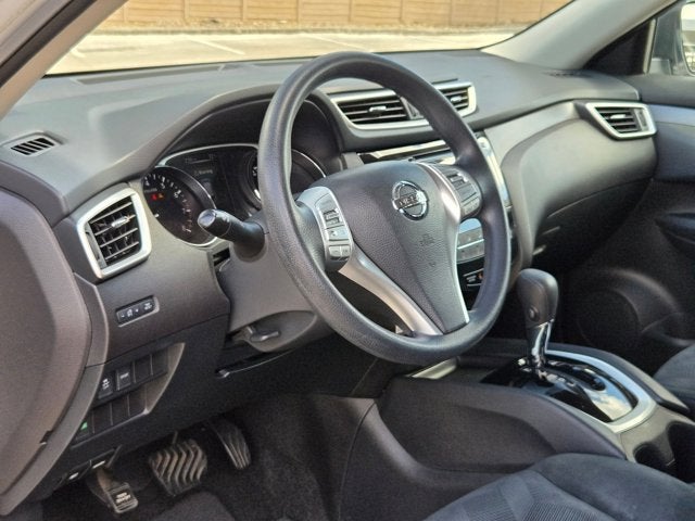 2016 Nissan Rogue FWD 4dr S