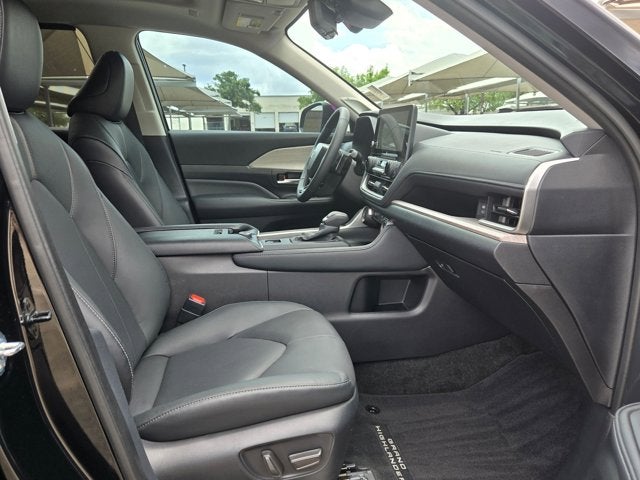 2025 Toyota Grand Highlander Platinum AWD