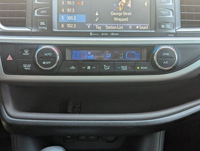 2018 Toyota Highlander Base