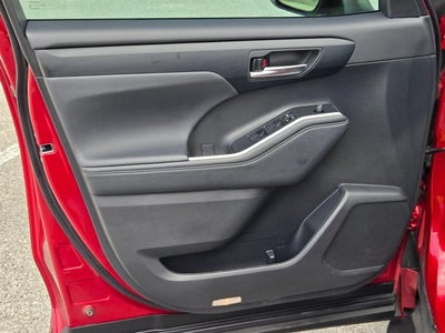 2024 Toyota Highlander Base