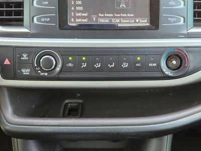 2019 Toyota Highlander LE I4 FWD