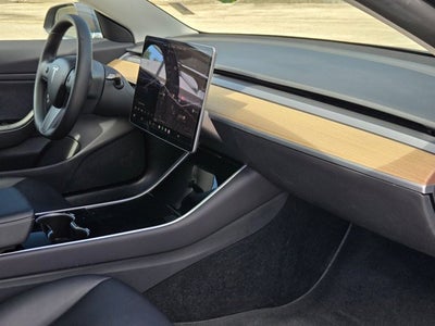 2019 Tesla Model 3 Standard Range Plus