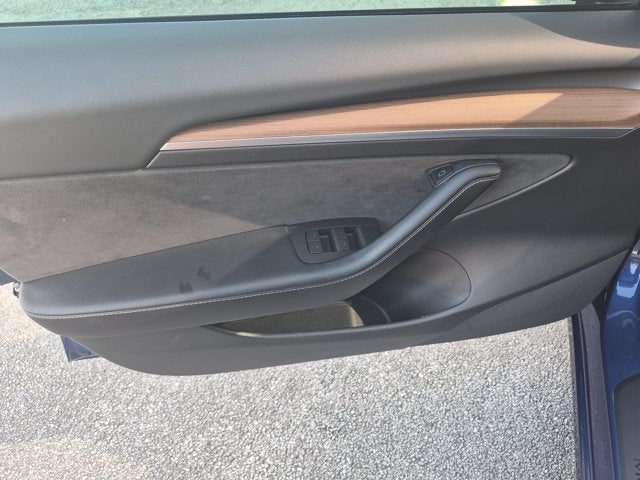 2021 Tesla Model 3 Standard Range Plus RWD