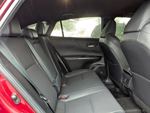 2021 Toyota Venza Base