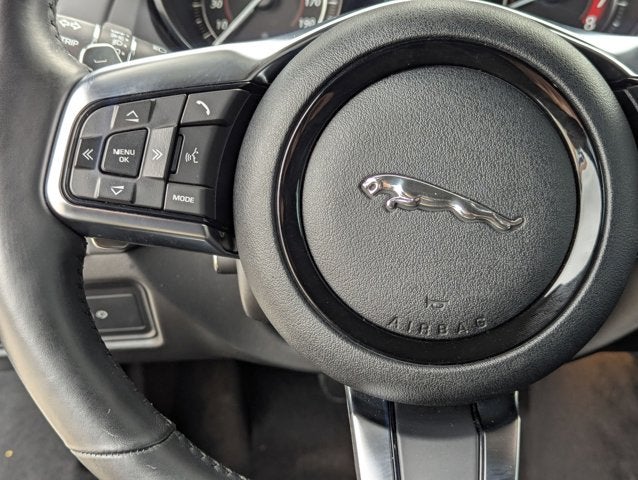 2019 Jaguar F-TYPE P300