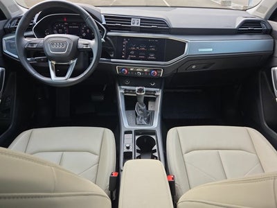 2022 Audi Q3 Premium 40 TFSI quattro