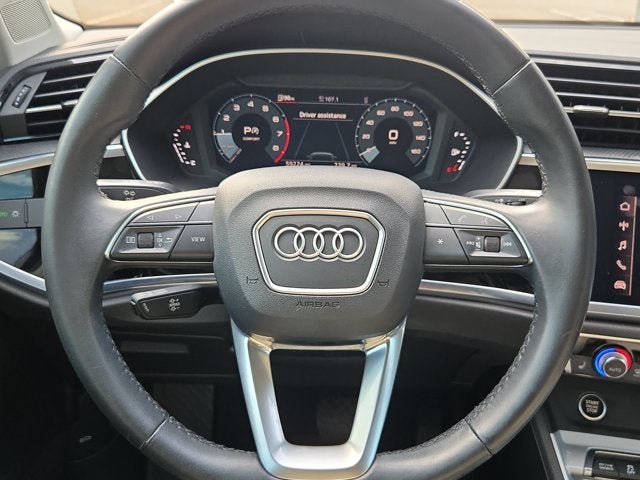2022 Audi Q3 Premium 40 TFSI quattro