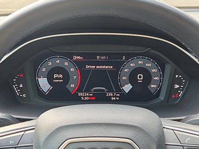 2022 Audi Q3 Premium 40 TFSI quattro