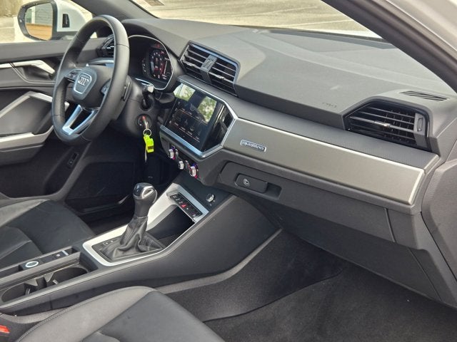 2025 Audi Q3 S line Premium 45 TFSI quattro