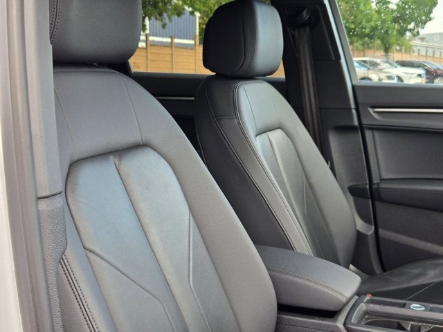 2025 Audi Q3 S line Premium 45 TFSI quattro