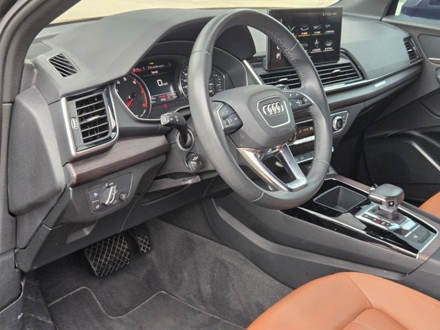 2022 Audi Q5 S line Premium