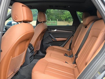 2022 Audi Q5 S line Premium