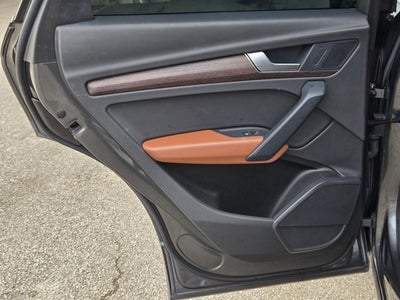 2022 Audi Q5 S line Premium