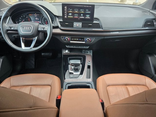 2022 Audi Q5 S line Premium