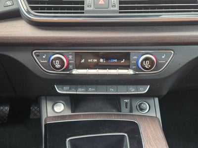 2022 Audi Q5 S line Premium