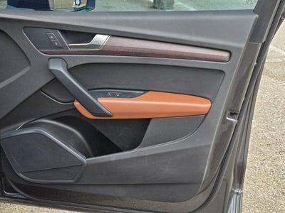 2022 Audi Q5 S line Premium