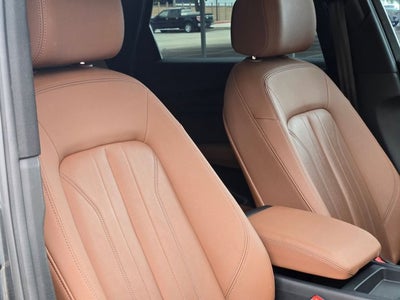 2022 Audi Q5 S line Premium