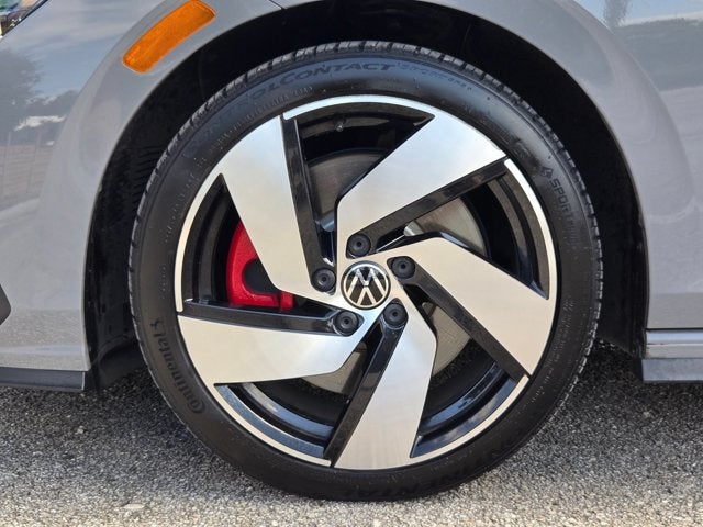 2022 Volkswagen Golf GTI 2.0T SE DSG