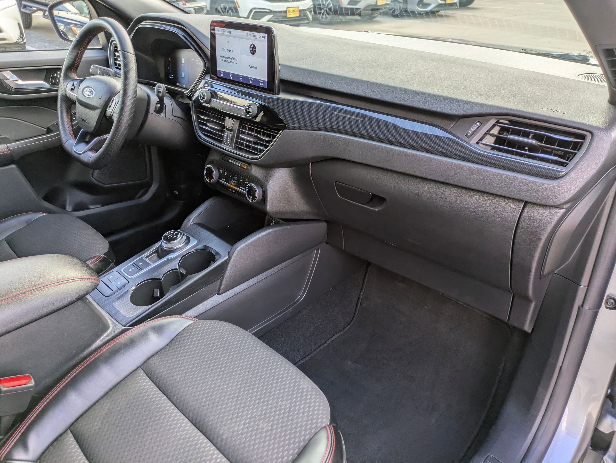 2024 Ford ESCAPE ST-LINE FWD