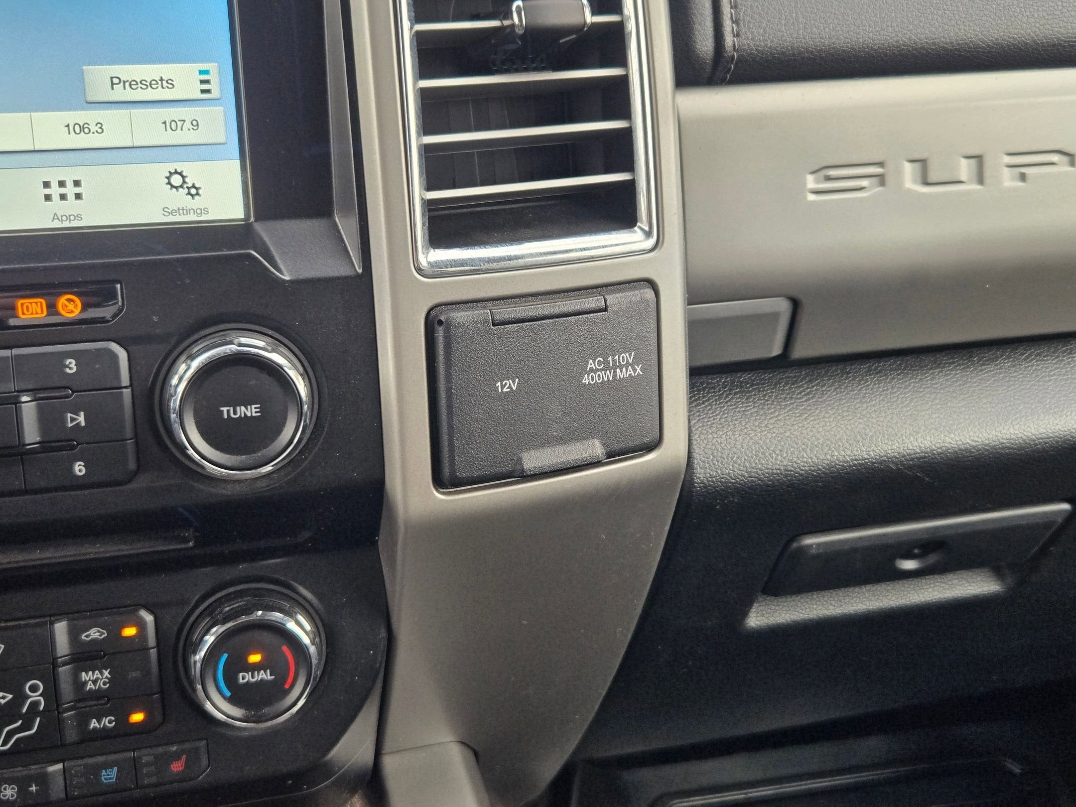 2017 Ford SUPER DUTY F-350 SRW LARIAT SRW