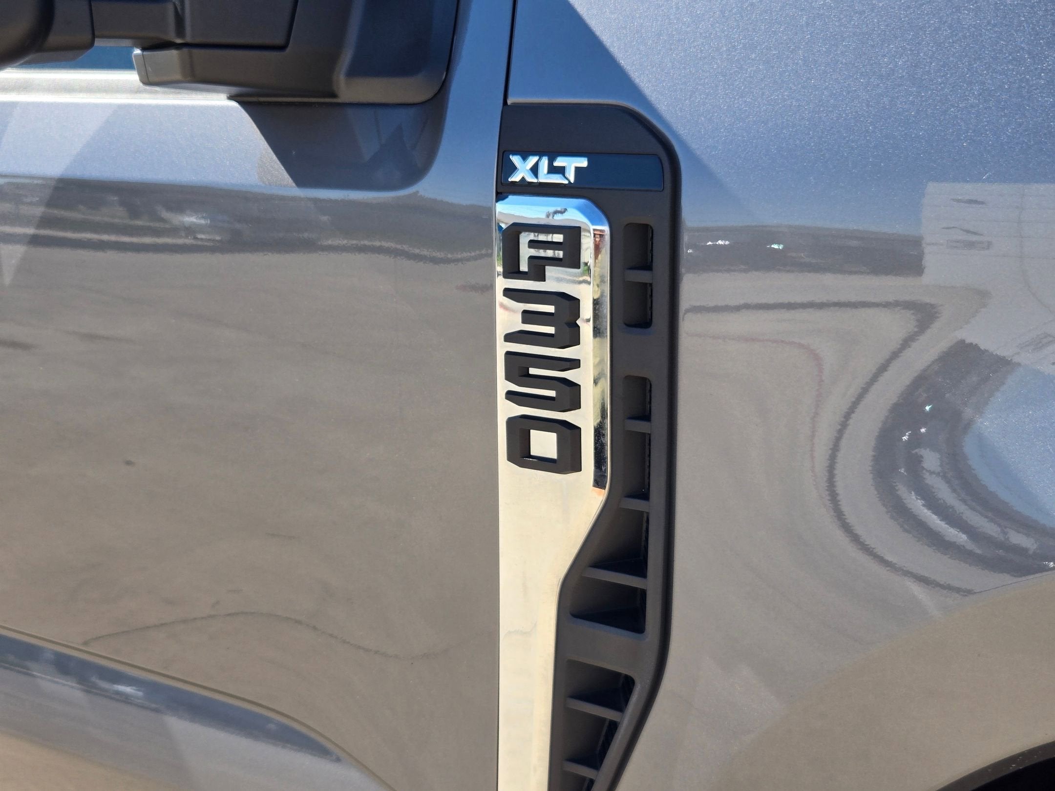 2024 Ford F-350 SD XLT