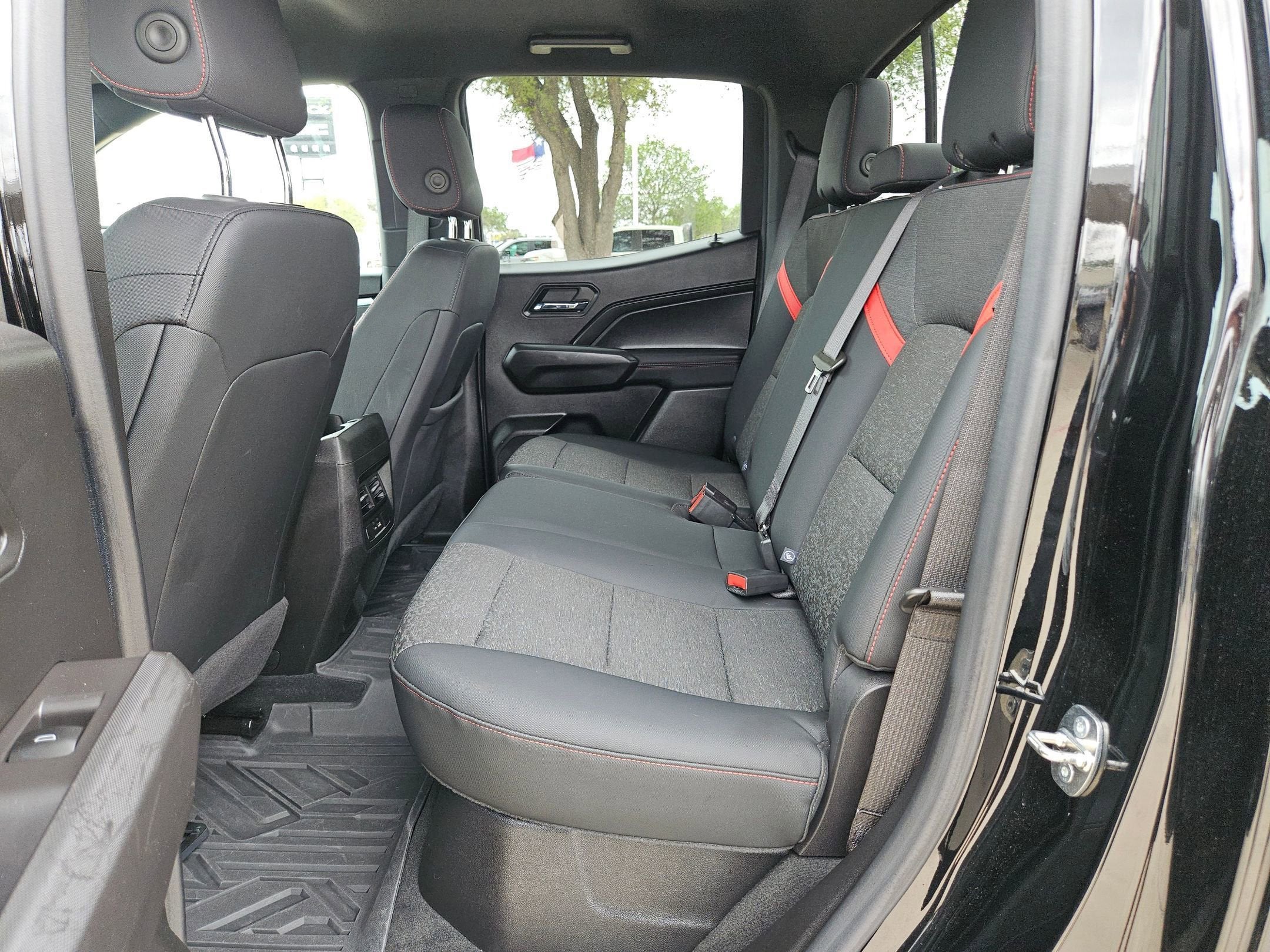 2023 Chevrolet COLORADO 4WD 4WD Z71