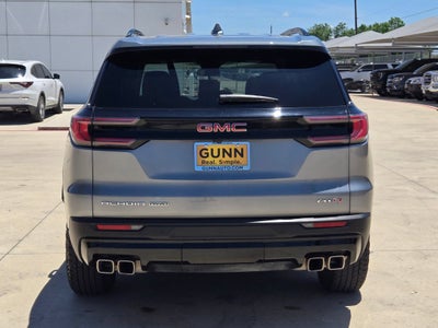 2024 GMC ACADIA AWD AT4