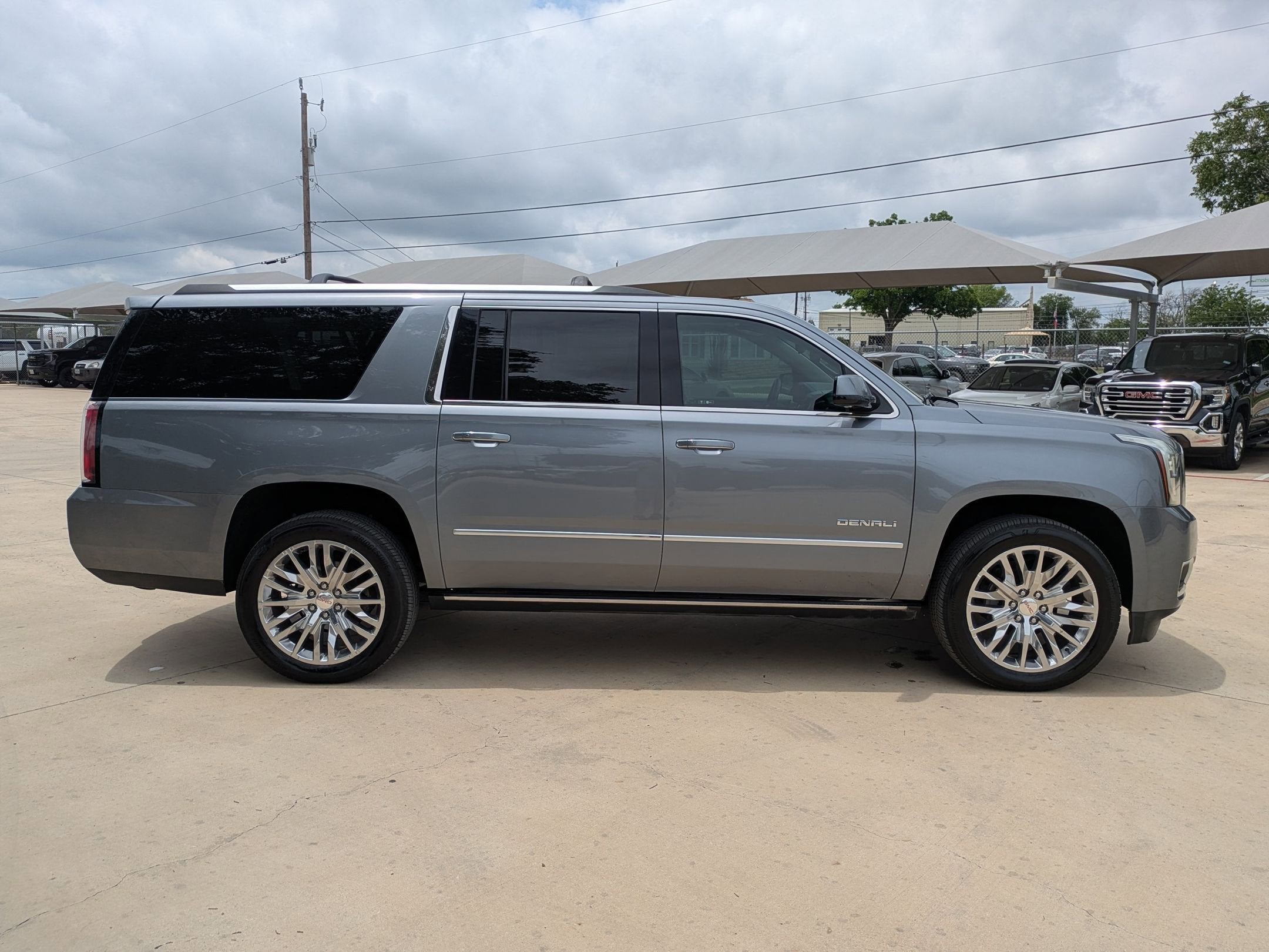 2018 GMC YUKON XL DENALI