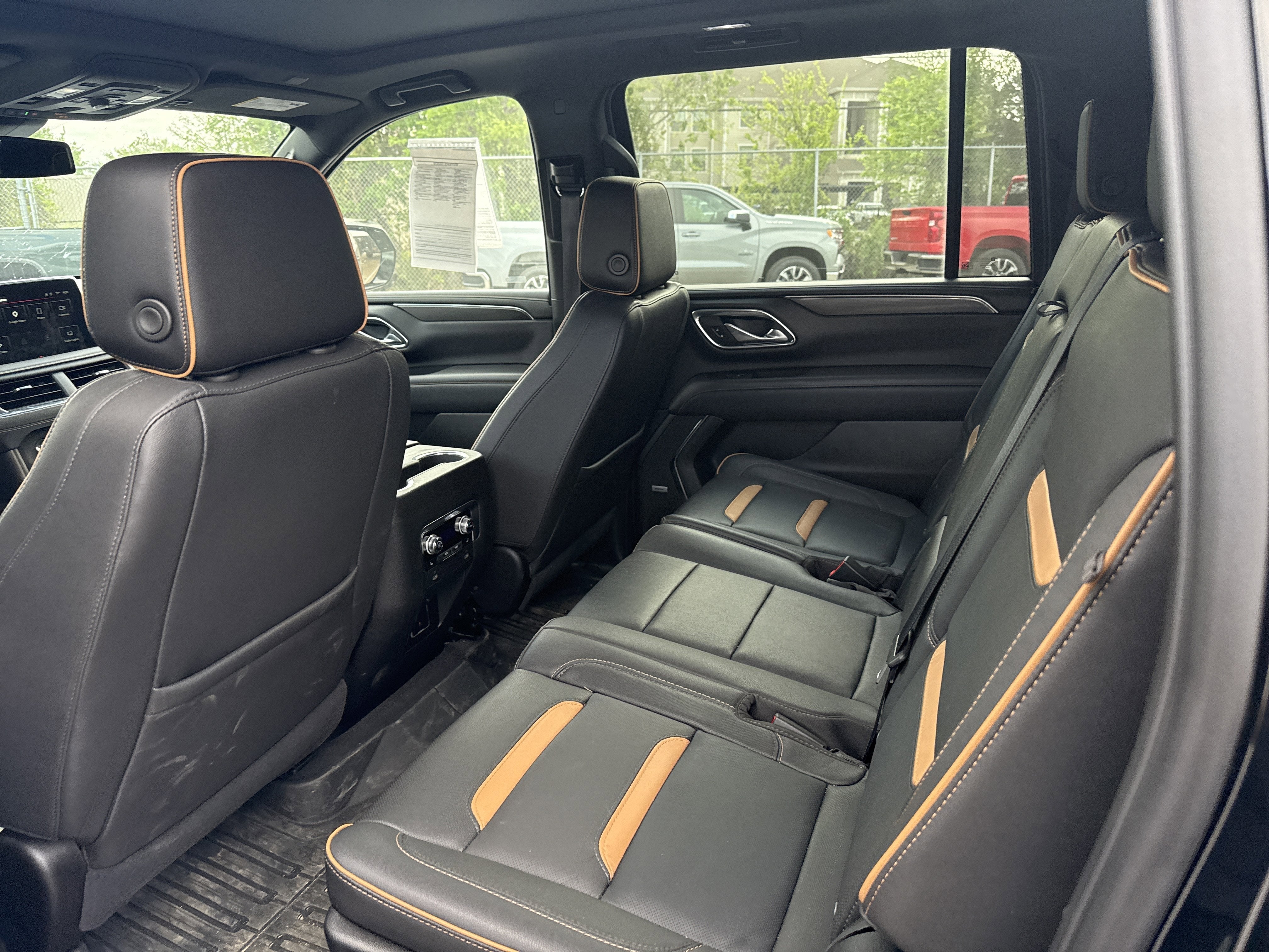 2023 GMC YUKON XL AT4