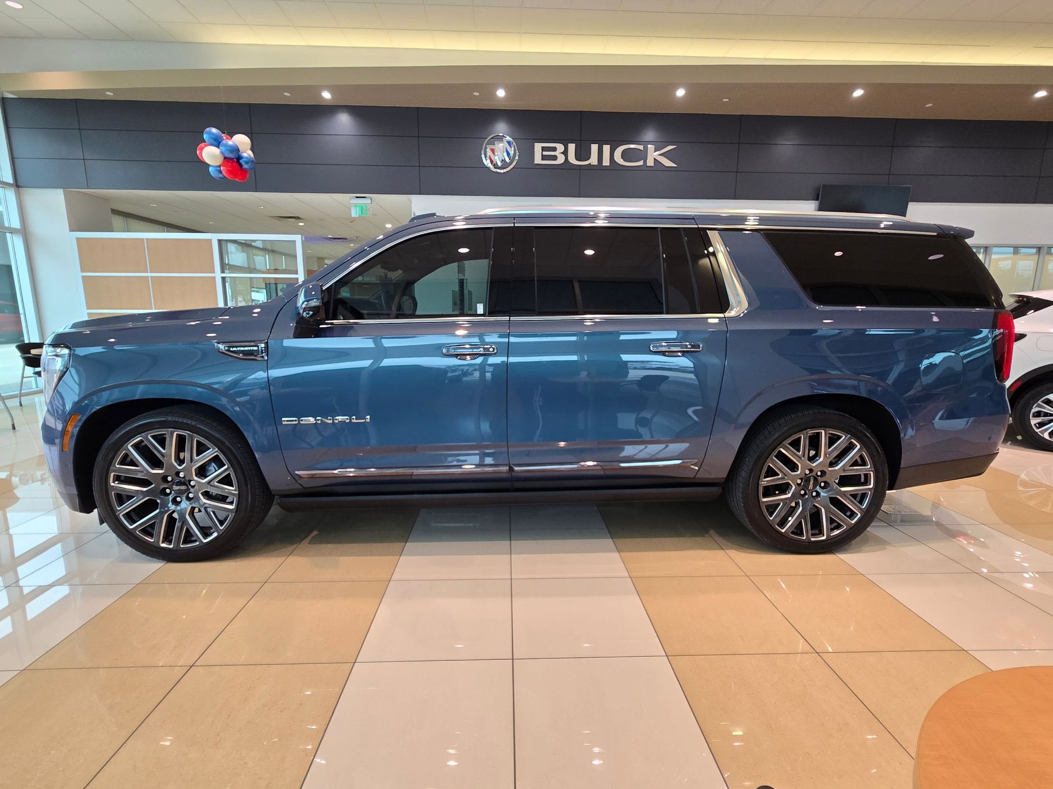 2025 GMC YUKON XL DENALI ULTIMATE