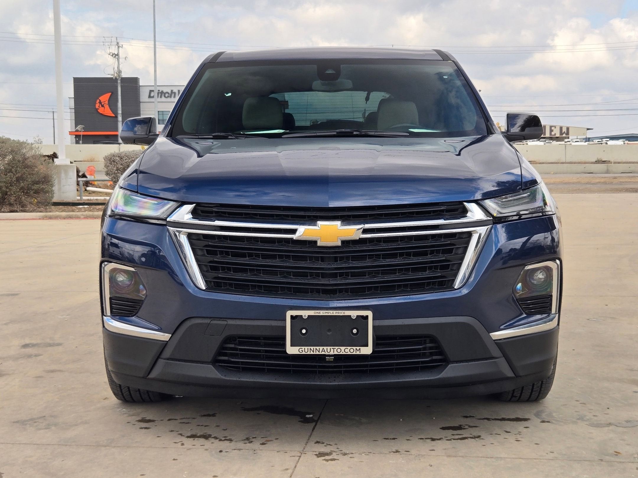 2022 Chevrolet TRAVERSE LS
