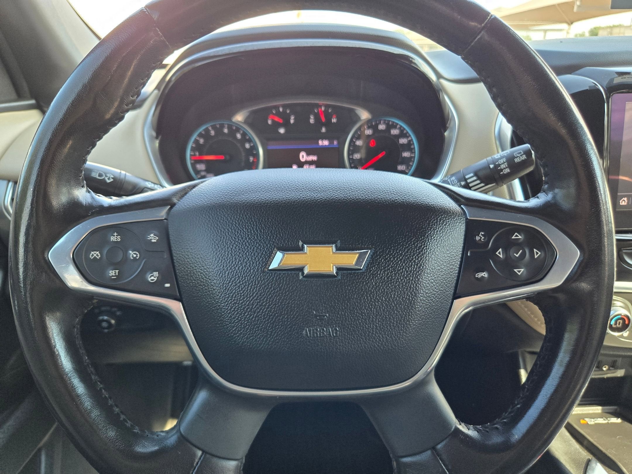 2022 Chevrolet TRAVERSE LT