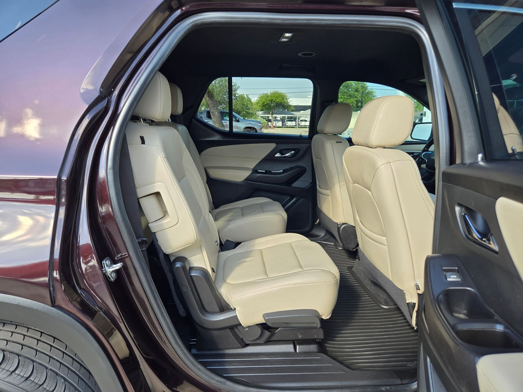 2022 Chevrolet TRAVERSE LT